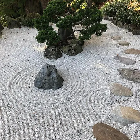 卡萨协奏曲酒店 3* 布里萨戈